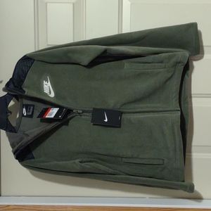 Nike Fleece Jacket NWT size Large Green & Nlack